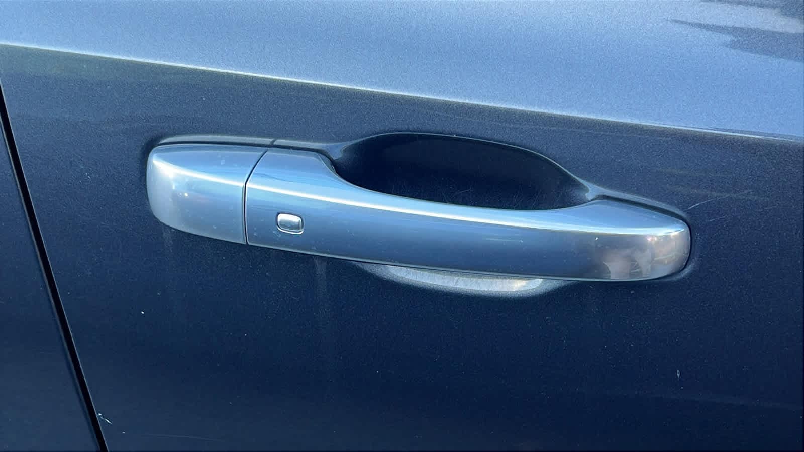 Thumbnail: 2016 Chrysler 300 - 8