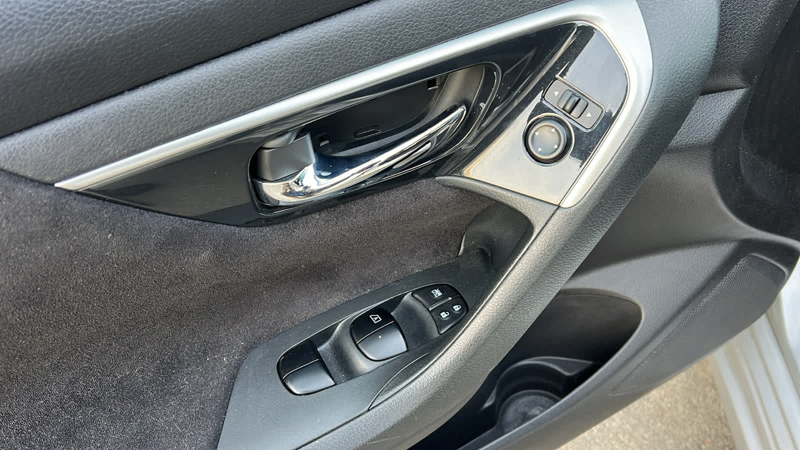 Thumbnail: 2013 Nissan Altima - 6