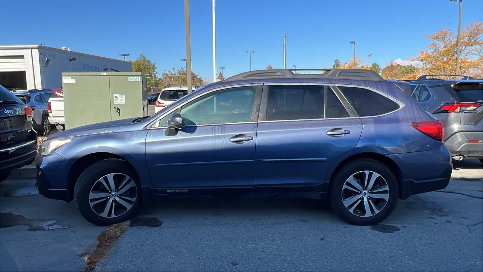 Thumbnail: 2018 Subaru Outback - 8