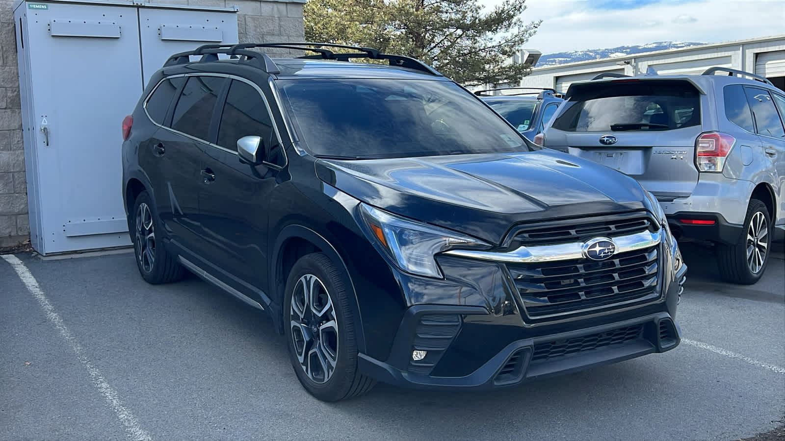 Thumbnail: 2023 Subaru Ascent - 4