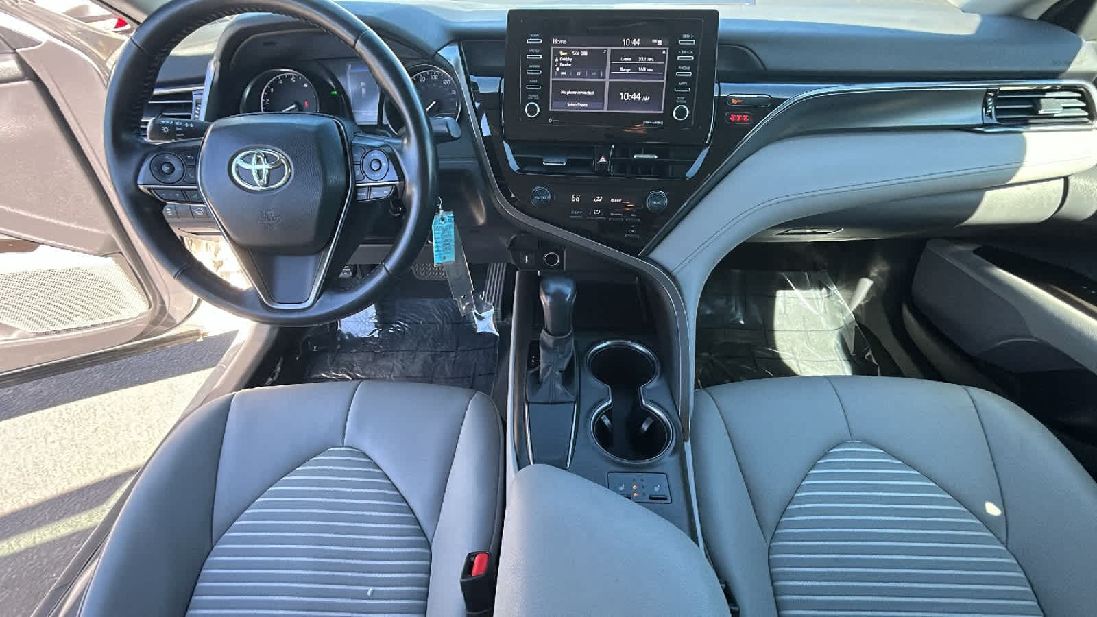 Thumbnail: 2021 Toyota Camry - 26