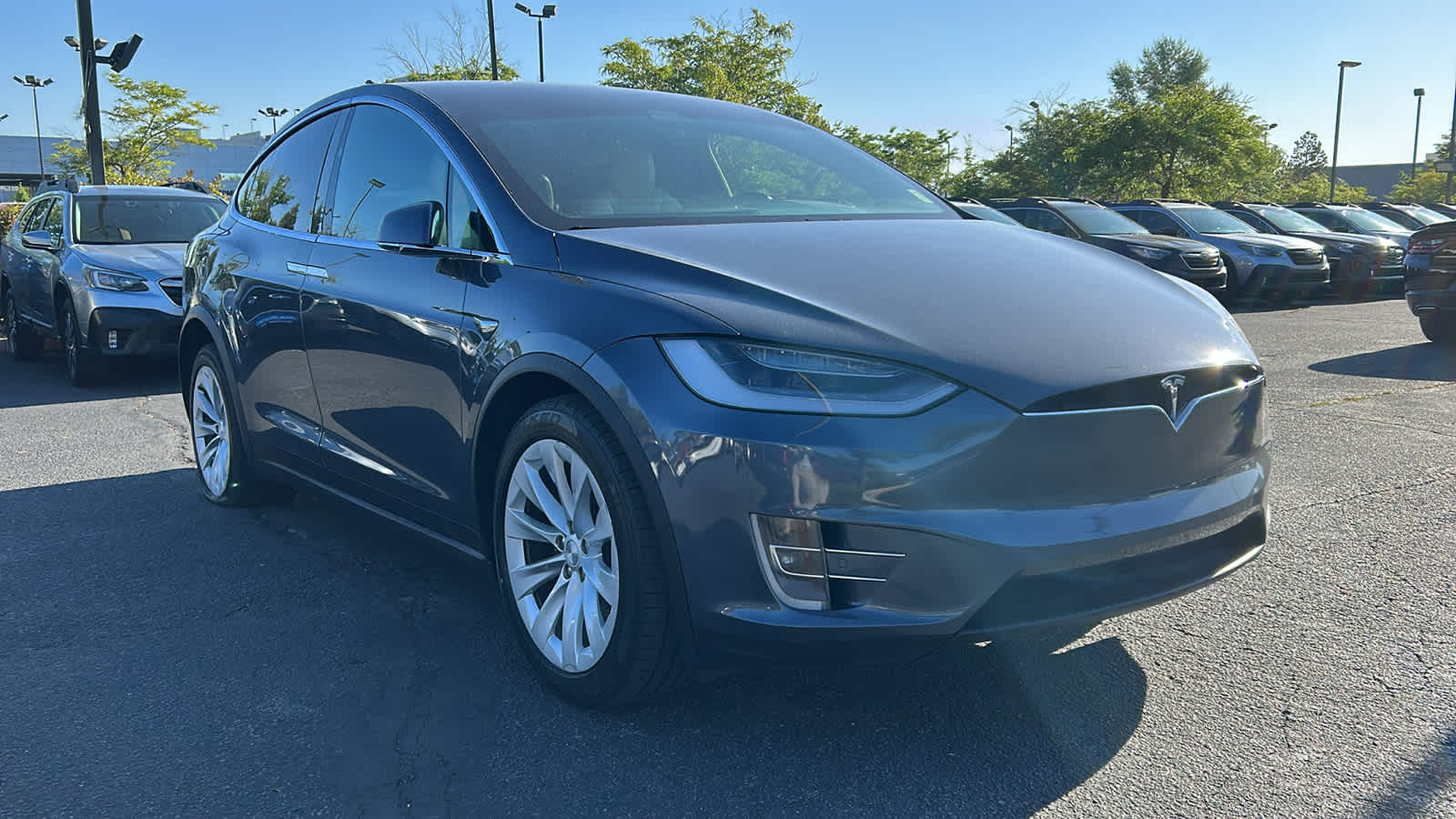Thumbnail: 2020 Tesla Model X - 3