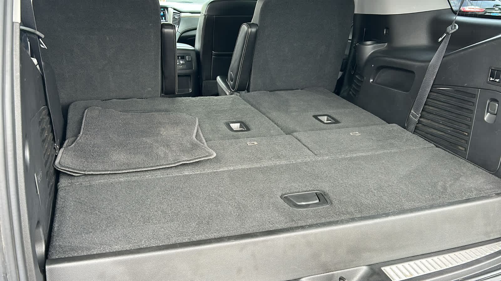 Thumbnail: 2018 GMC Yukon - 27