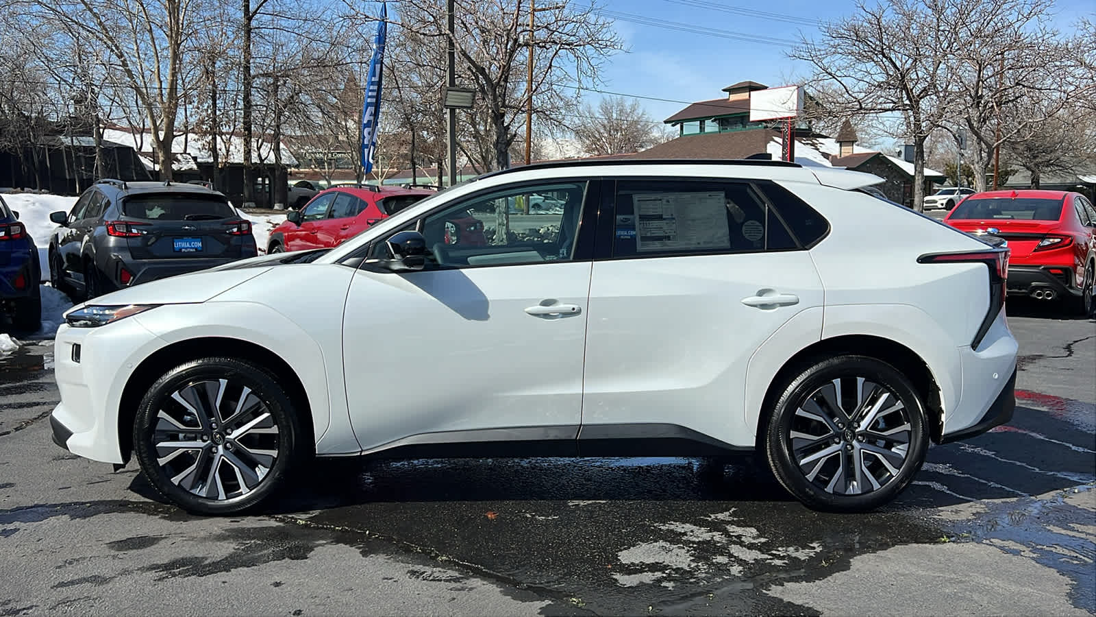 Thumbnail: 2026 Subaru Solterra - 7