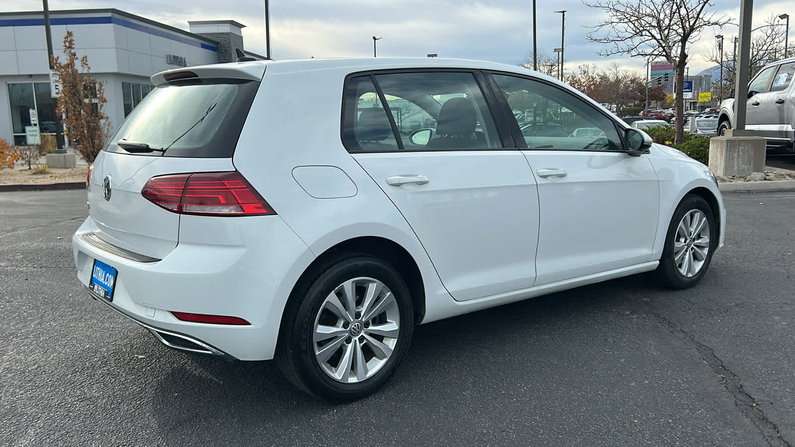 Thumbnail: 2020 Volkswagen Golf - 5