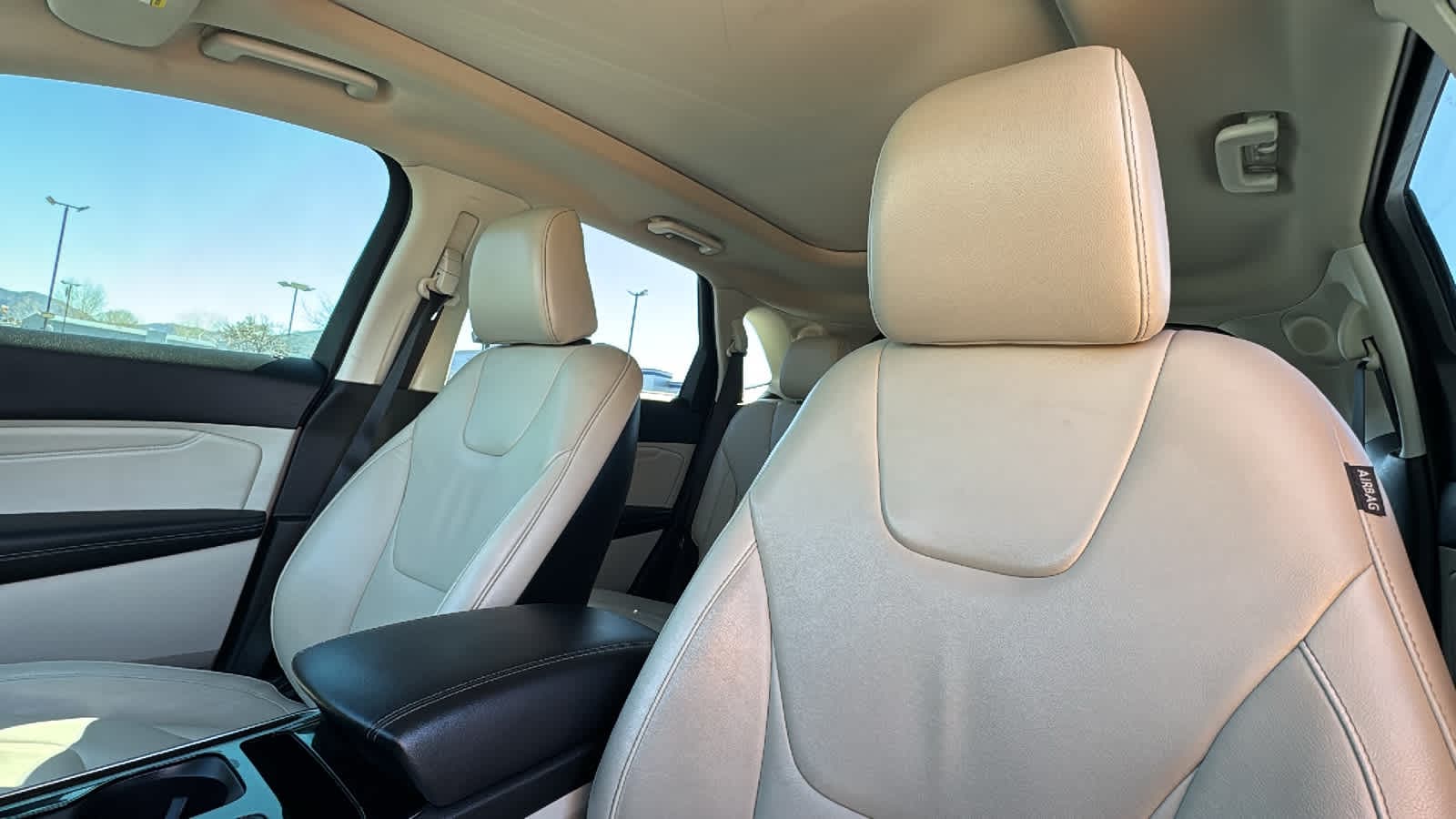 Thumbnail: 2020 Ford Edge - 11