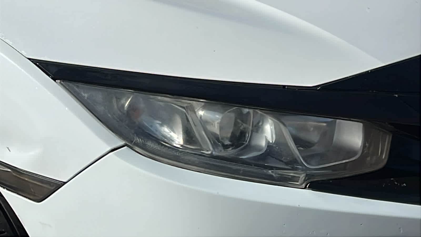 Thumbnail: 2017 Honda Civic - 4