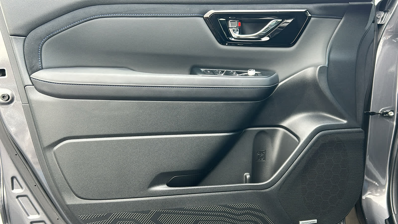 Thumbnail: 2025 Subaru Forester - 24