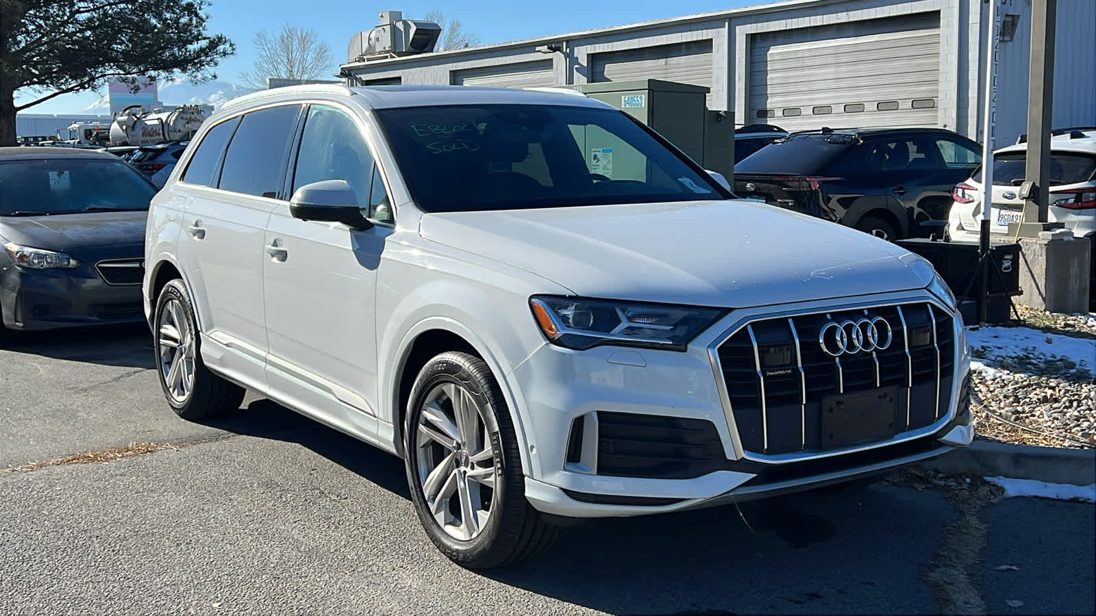 Thumbnail: 2020 Audi Q7 - 3