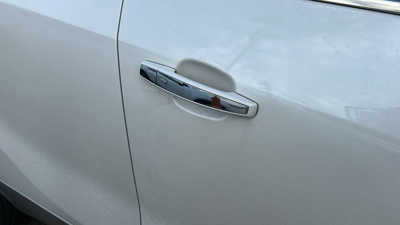 Thumbnail: 2017 Buick Encore - 17