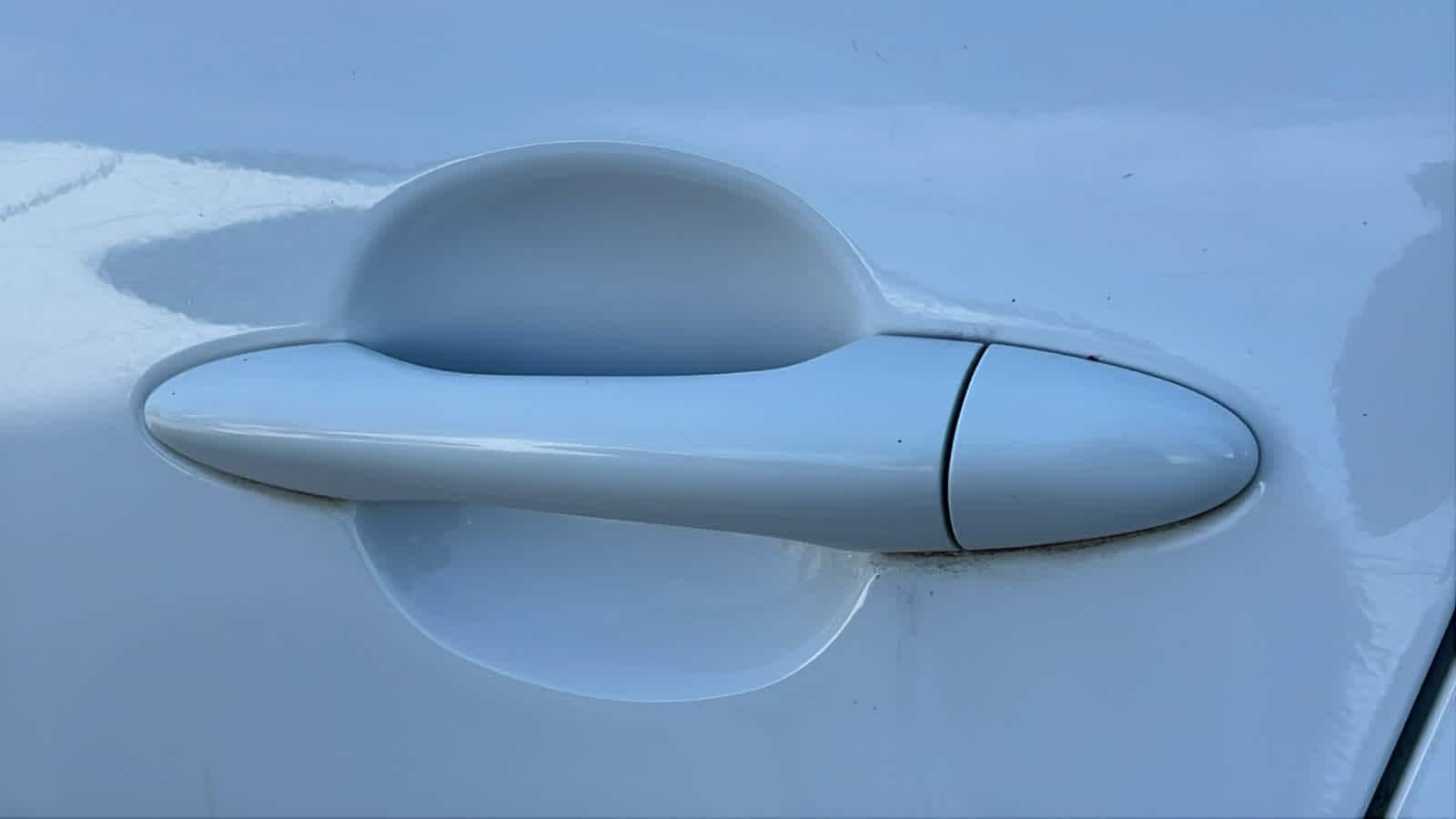 Thumbnail: 2016 Kia Sportage - 18