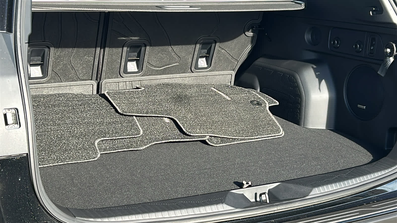 Thumbnail: 2025 Subaru Forester - 27