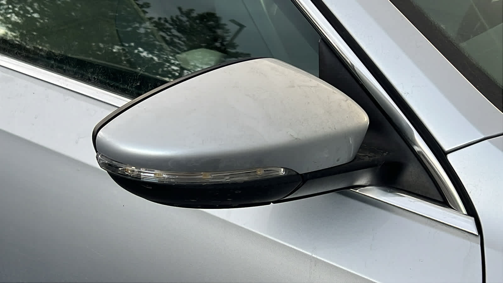 Thumbnail: 2016 Volkswagen Passat - 6