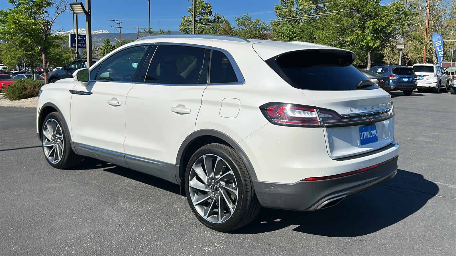 Thumbnail: 2023 Lincoln Nautilus - 7