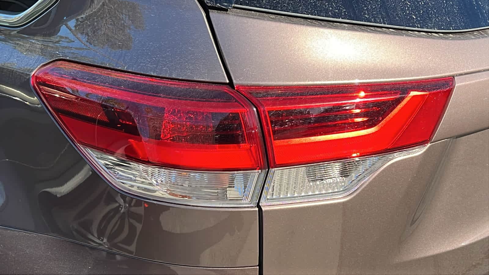 Thumbnail: 2018 Toyota Highlander - 10