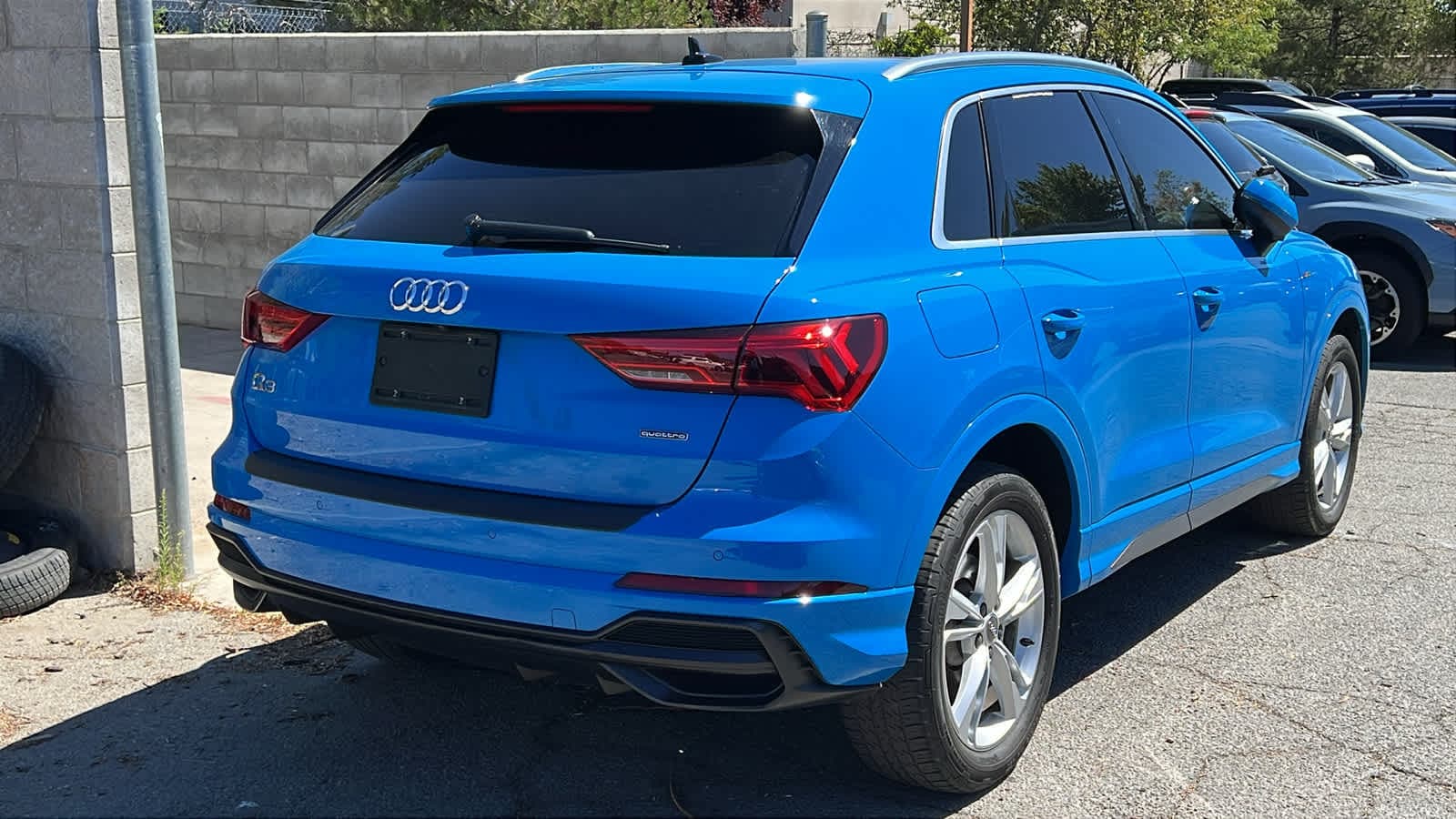 Thumbnail: 2020 Audi Q3 - 11