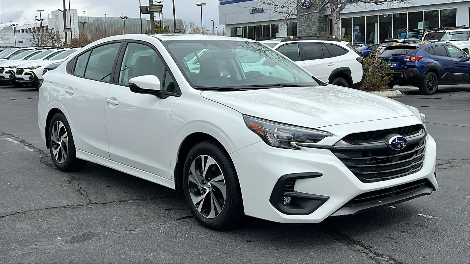 2025 Subaru Legacy Premium photo 3