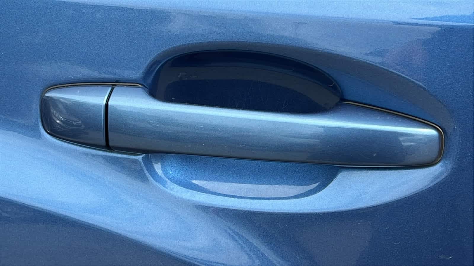 Thumbnail: 2016 Subaru Crosstrek - 7