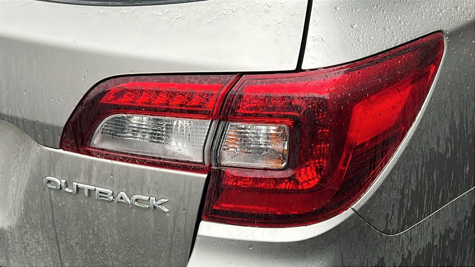 Thumbnail: 2018 Subaru Outback - 15