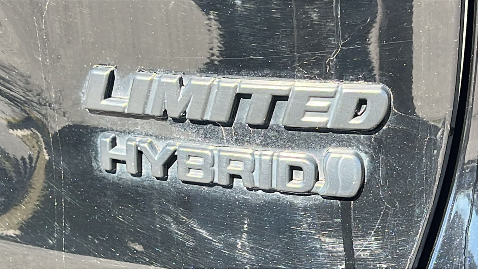 Thumbnail: 2021 Toyota RAV4 - 28