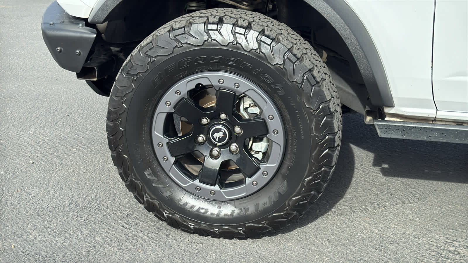 Thumbnail: 2022 Ford Bronco - 9