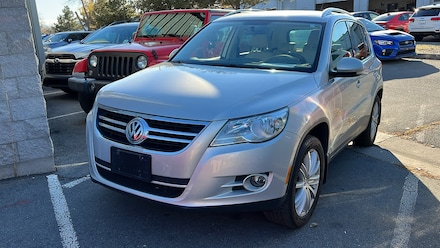 2011 Volkswagen Tiguan SE SUV