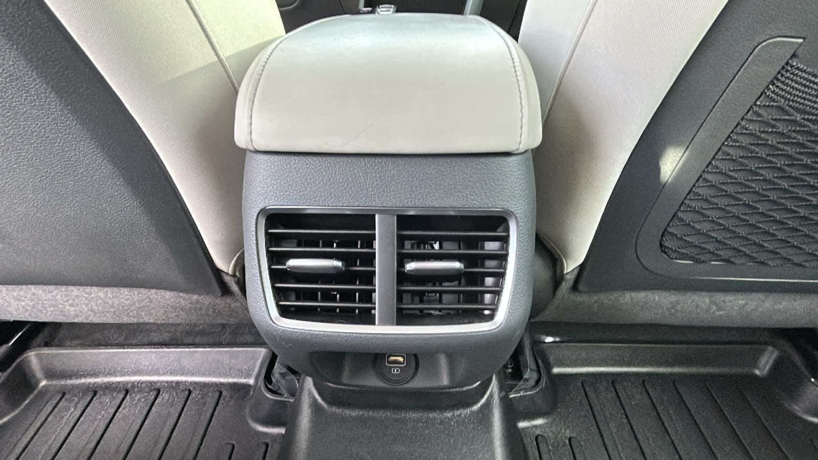 Thumbnail: 2021 Hyundai Sonata - 25