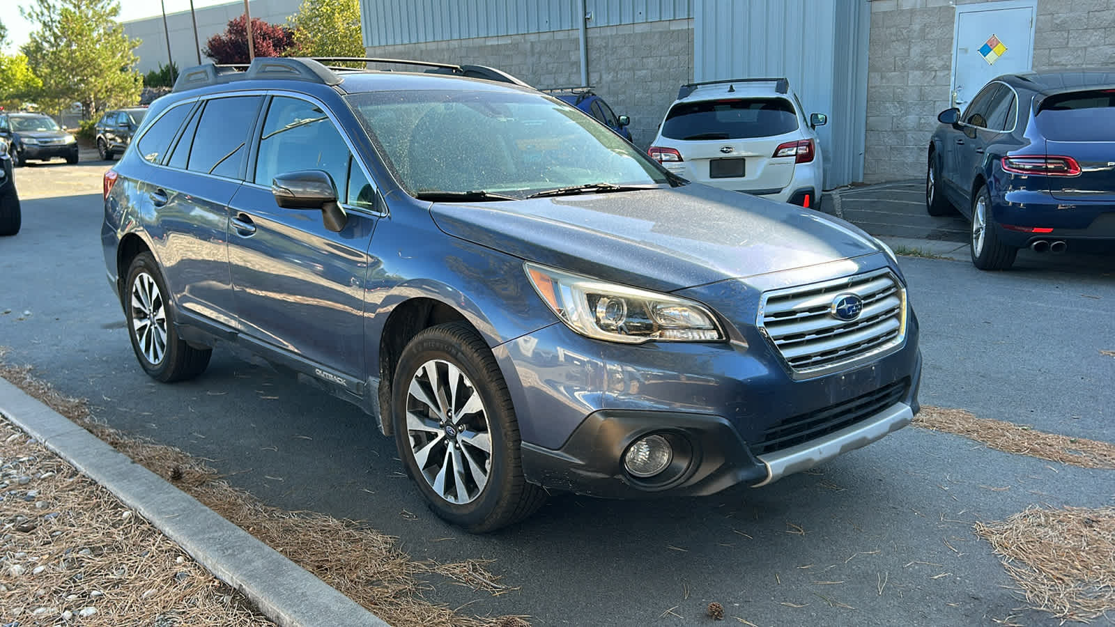 Thumbnail: 2017 Subaru Outback - 18