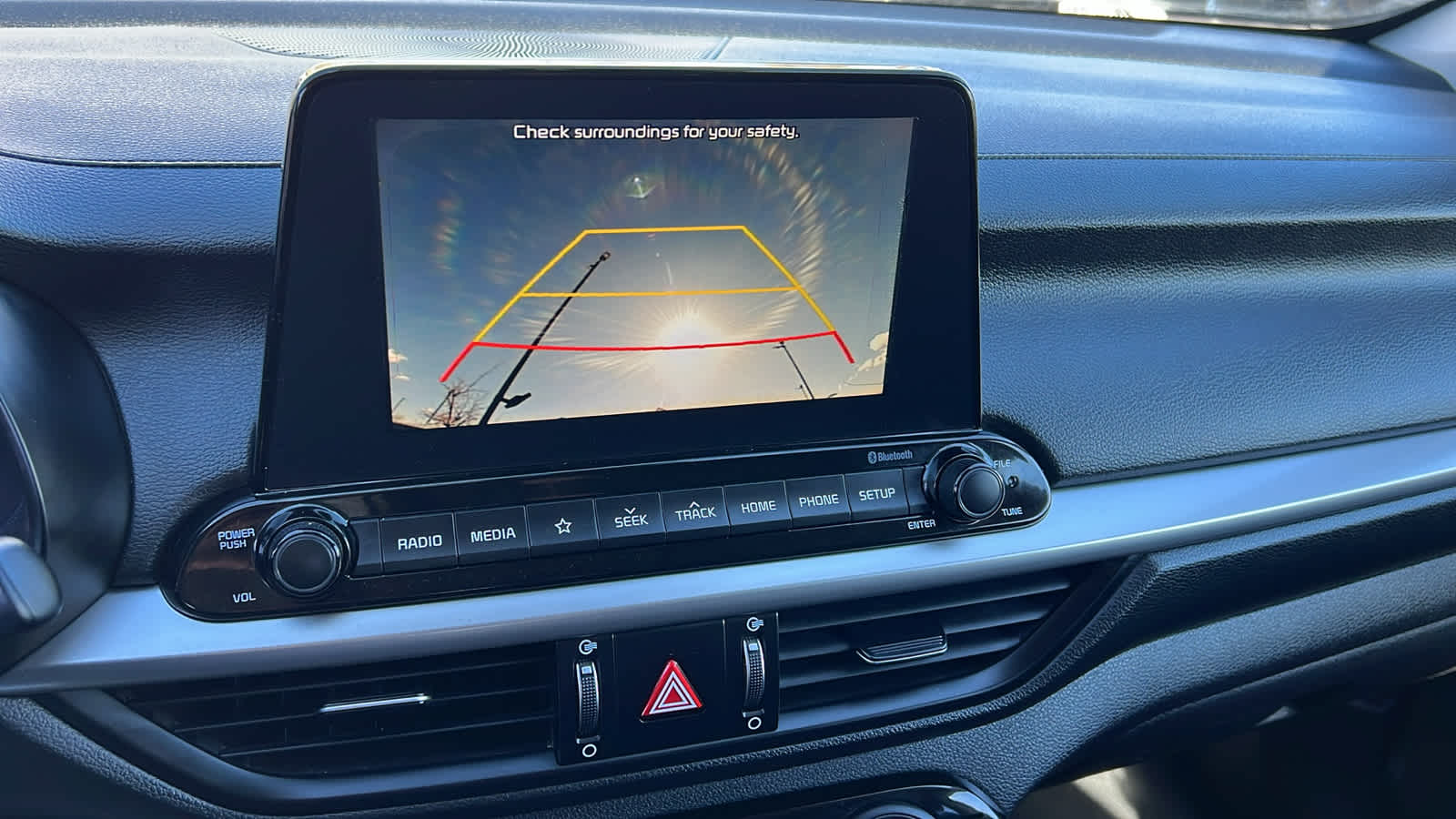 Thumbnail: 2019 Kia Forte - 16