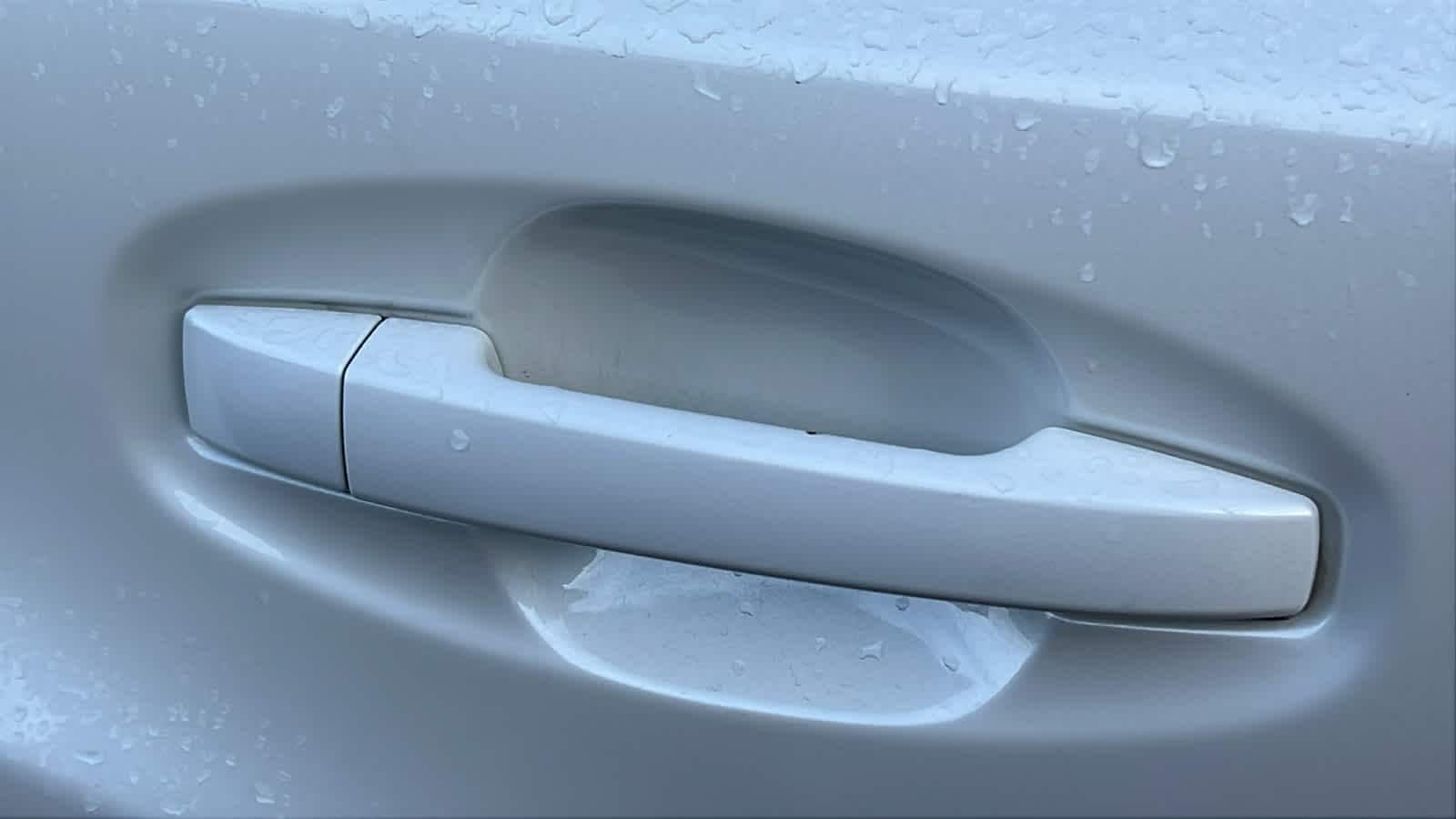 Thumbnail: 2013 Subaru Outback - 9