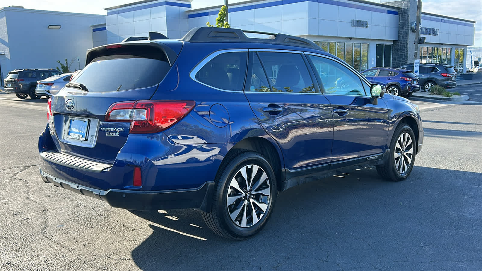 Thumbnail: 2017 Subaru Outback - 5