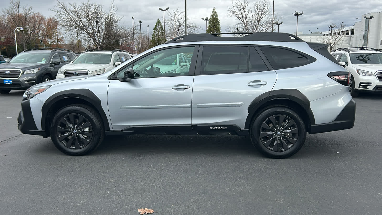 Thumbnail: 2025 Subaru Outback - 8