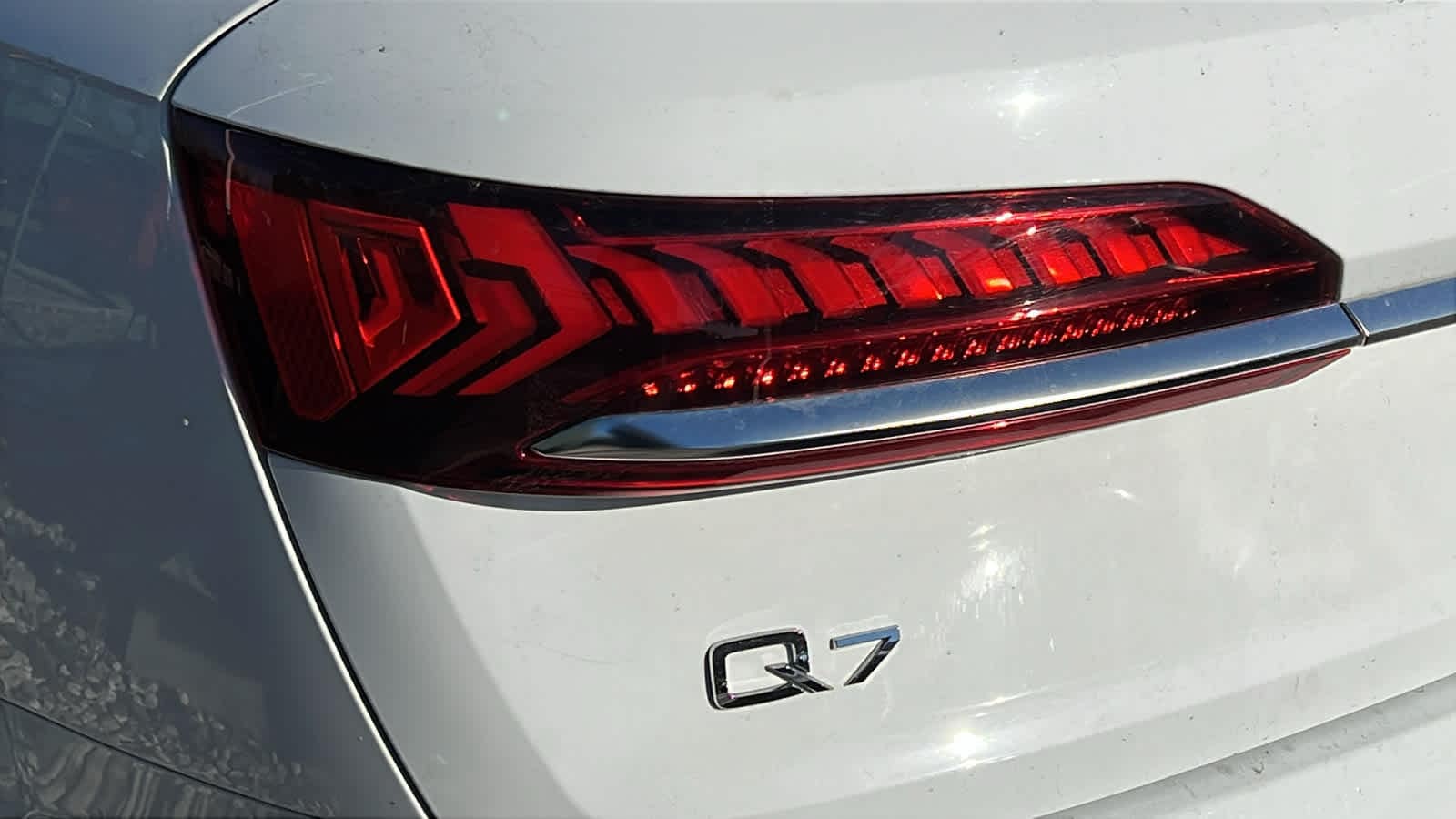 Thumbnail: 2020 Audi Q7 - 16