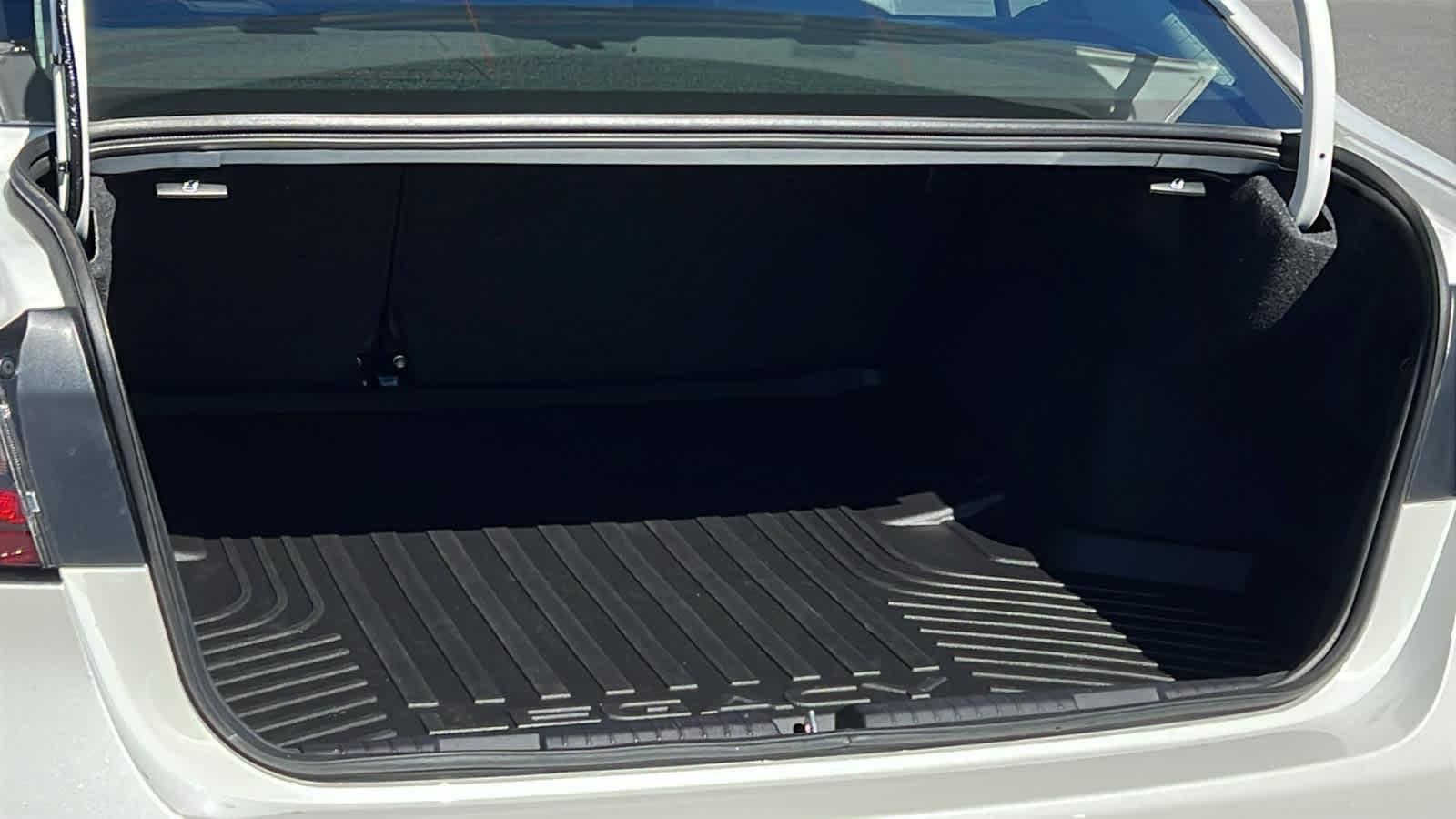 Thumbnail: 2025 Subaru Legacy - 28