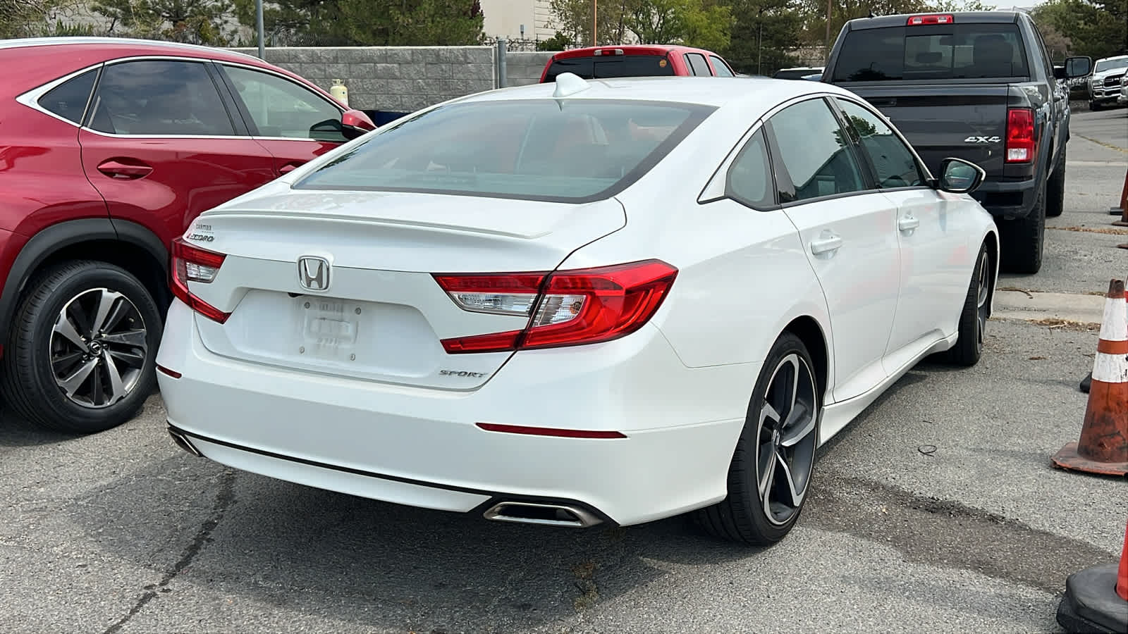 Thumbnail: 2020 Honda Accord - 10