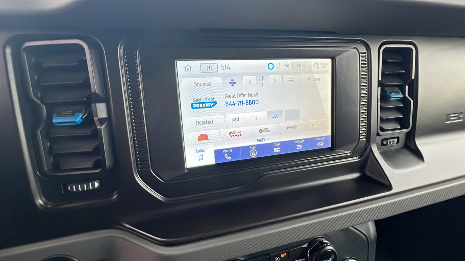 Thumbnail: 2022 Ford Bronco - 16