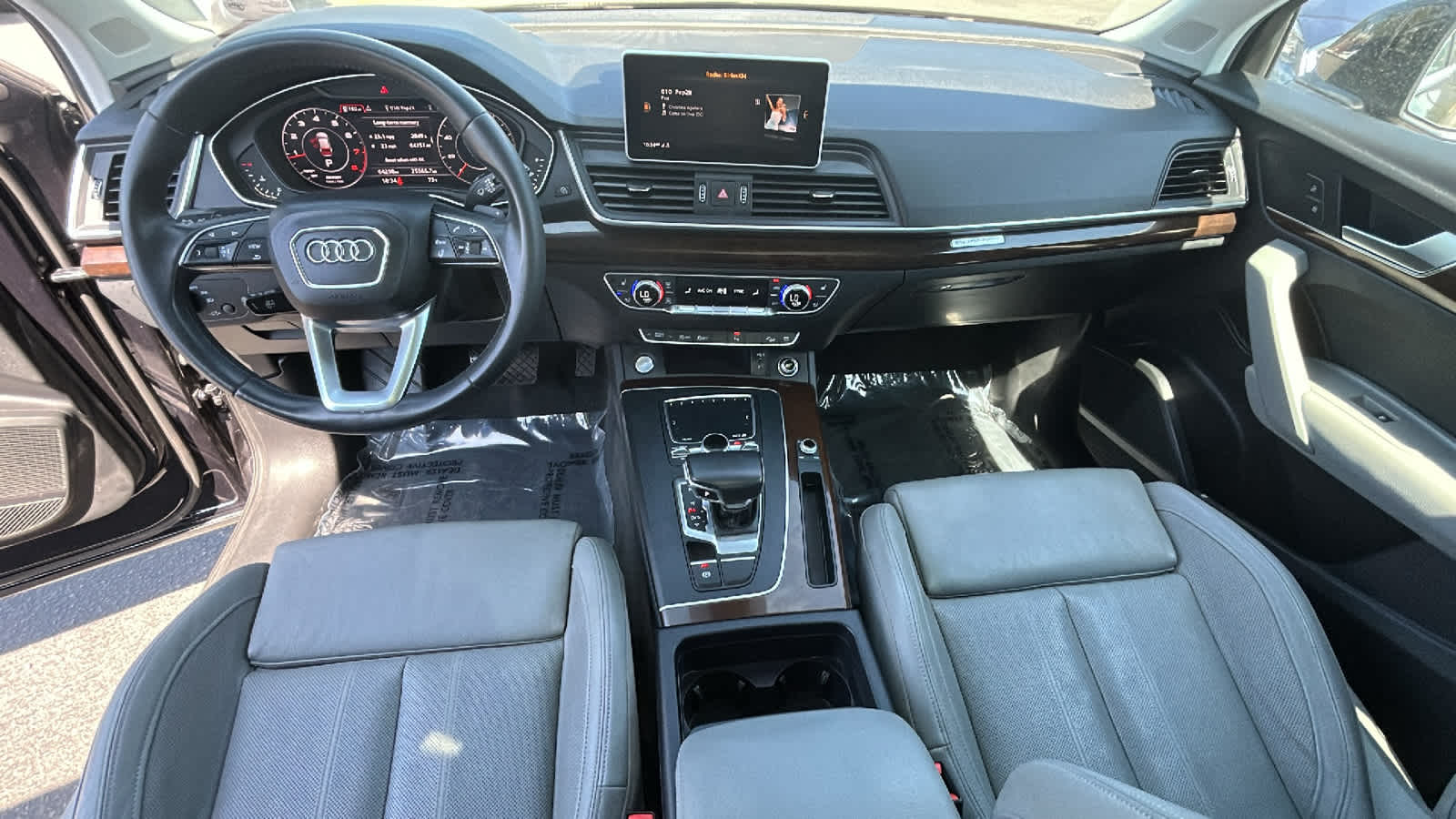 2018 Audi Q5 e Premium 26