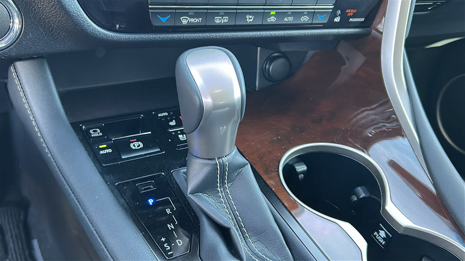 Thumbnail: 2018 Lexus RX - 13