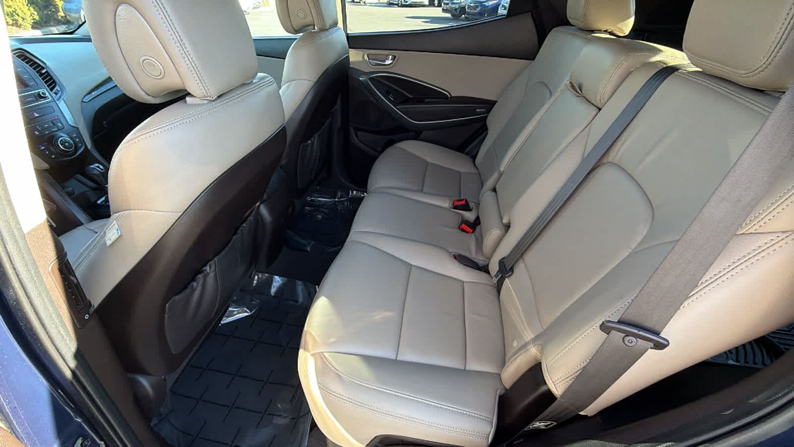 Thumbnail: 2018 Hyundai Santa Fe - 24