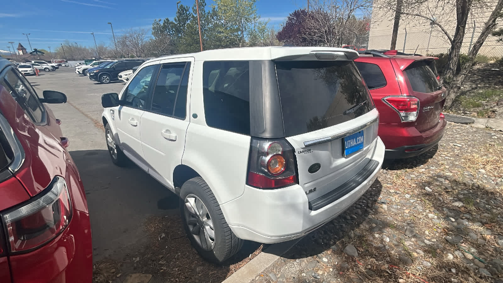 Thumbnail: 2014 Land Rover LR2 - 10