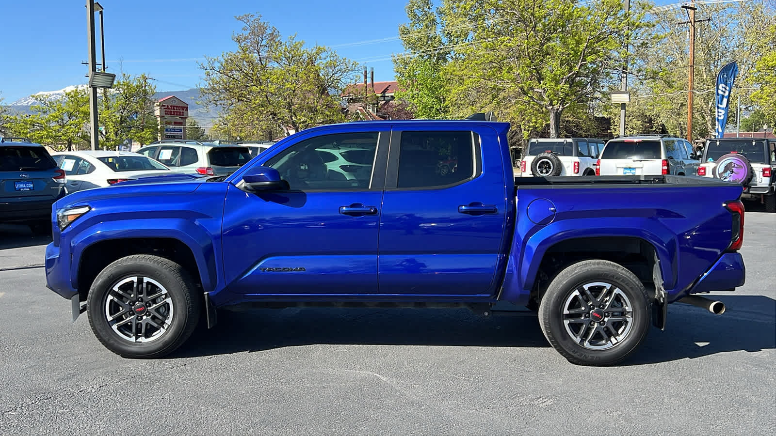 Thumbnail: 2024 Toyota Tacoma - 8