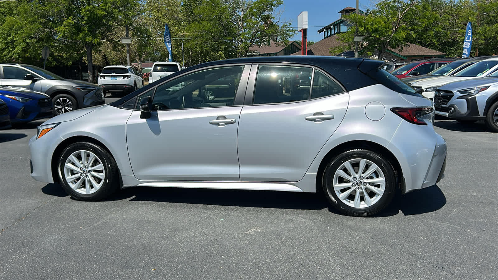 Thumbnail: 2025 Toyota Corolla - 8
