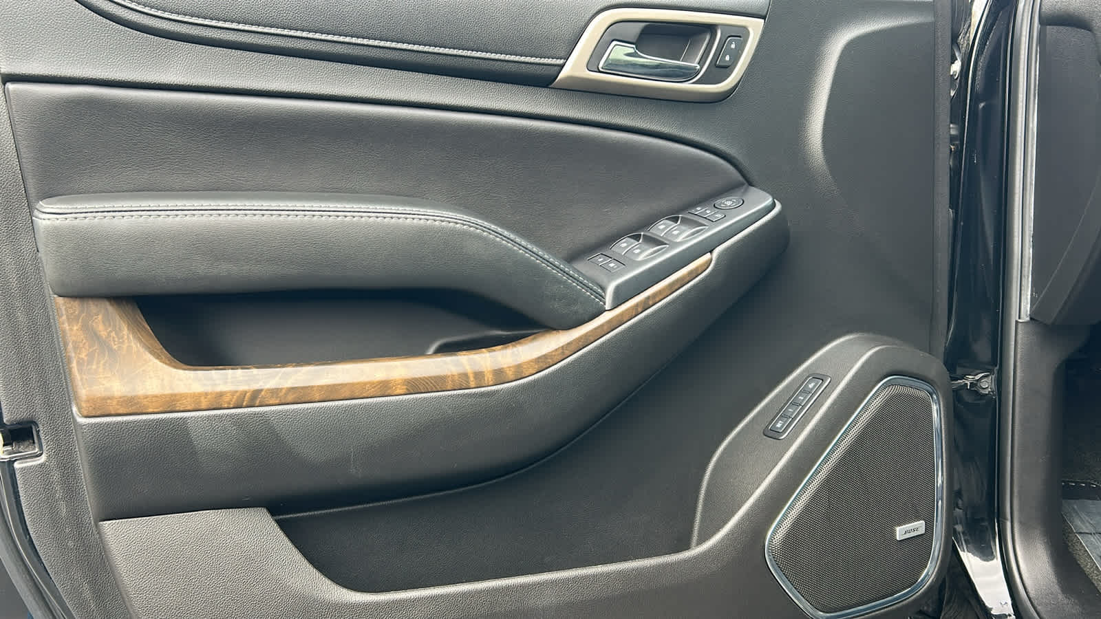 Thumbnail: 2018 GMC Yukon - 23