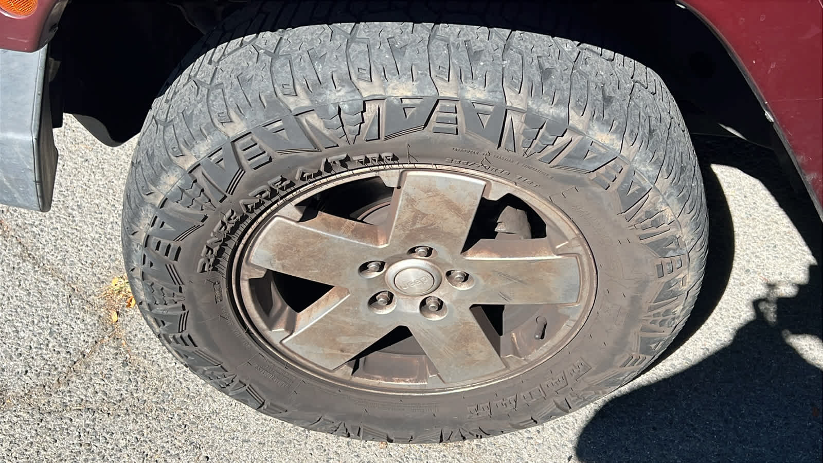 Thumbnail: 2010 Jeep Wrangler - 21