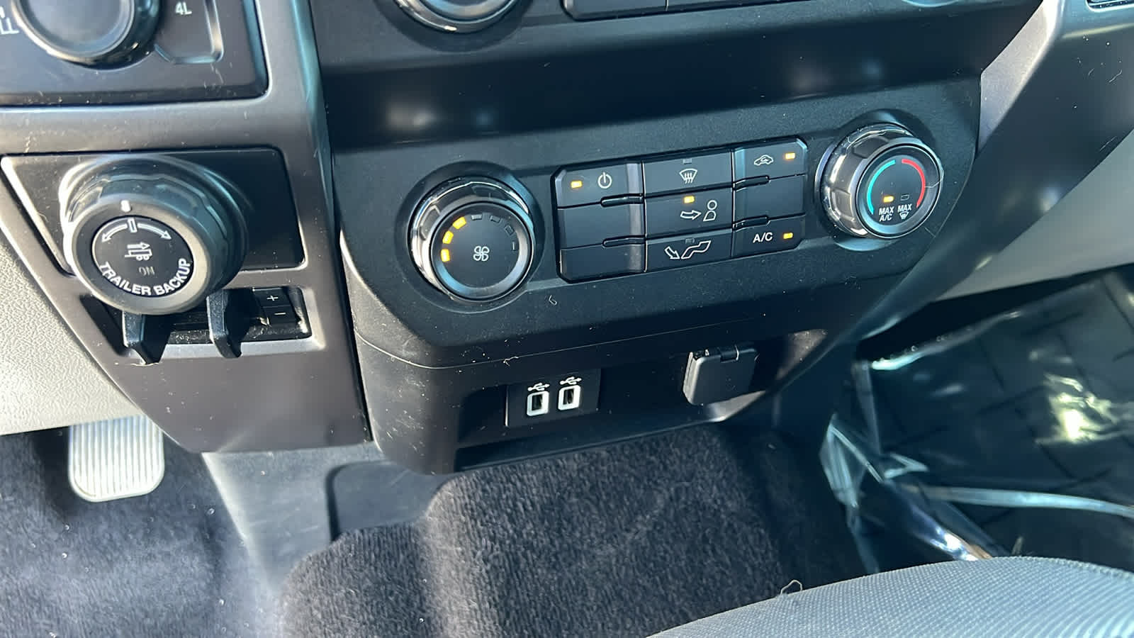 Thumbnail: 2020 Ford F-150 - 14