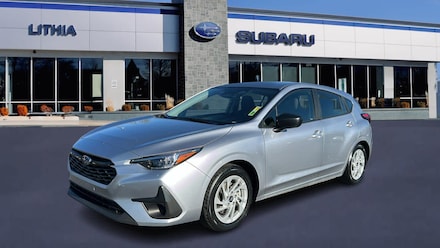 Subaru Impreza Base 5 puertas 2024