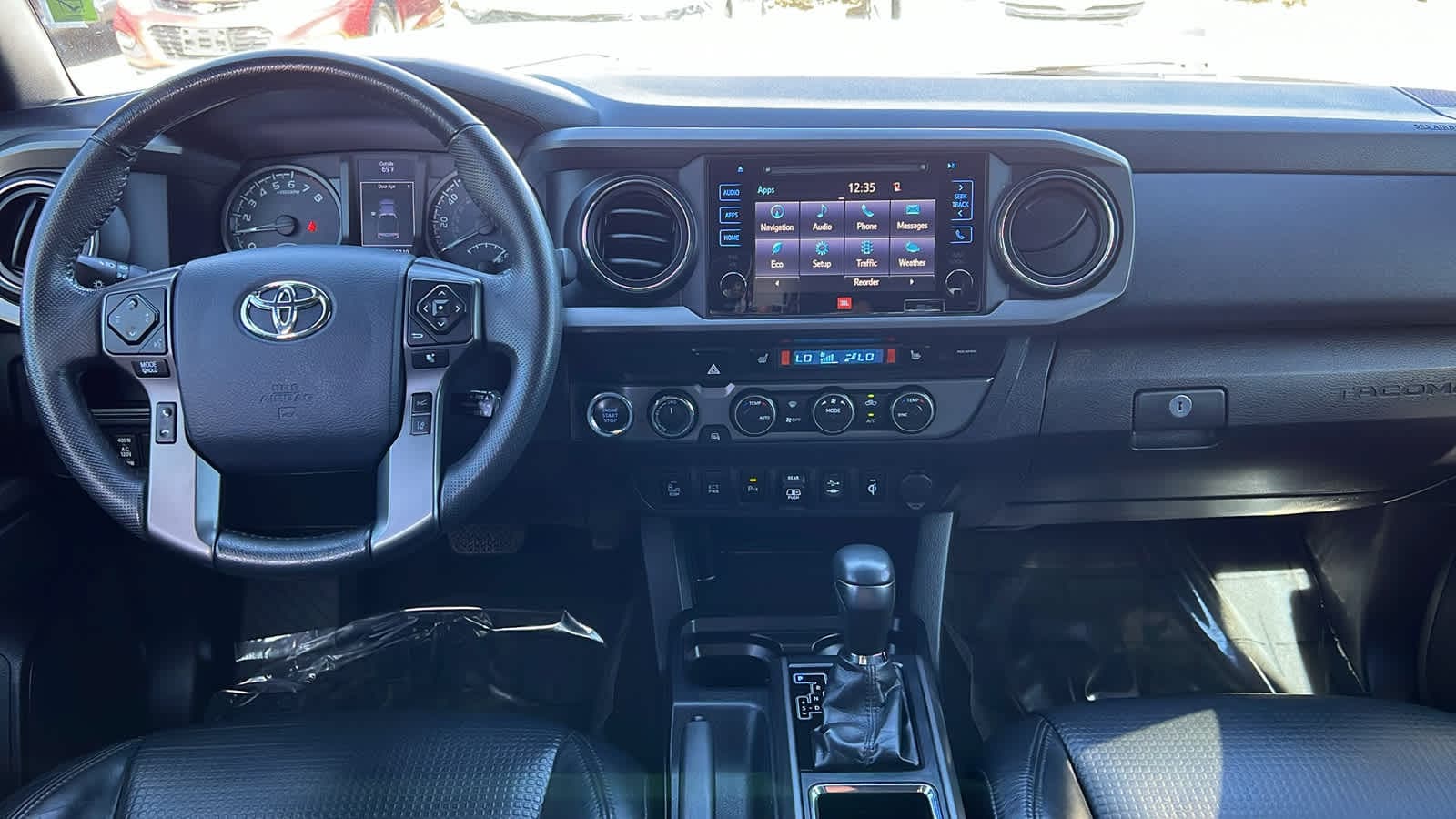 Thumbnail: 2019 Toyota Tacoma - 26