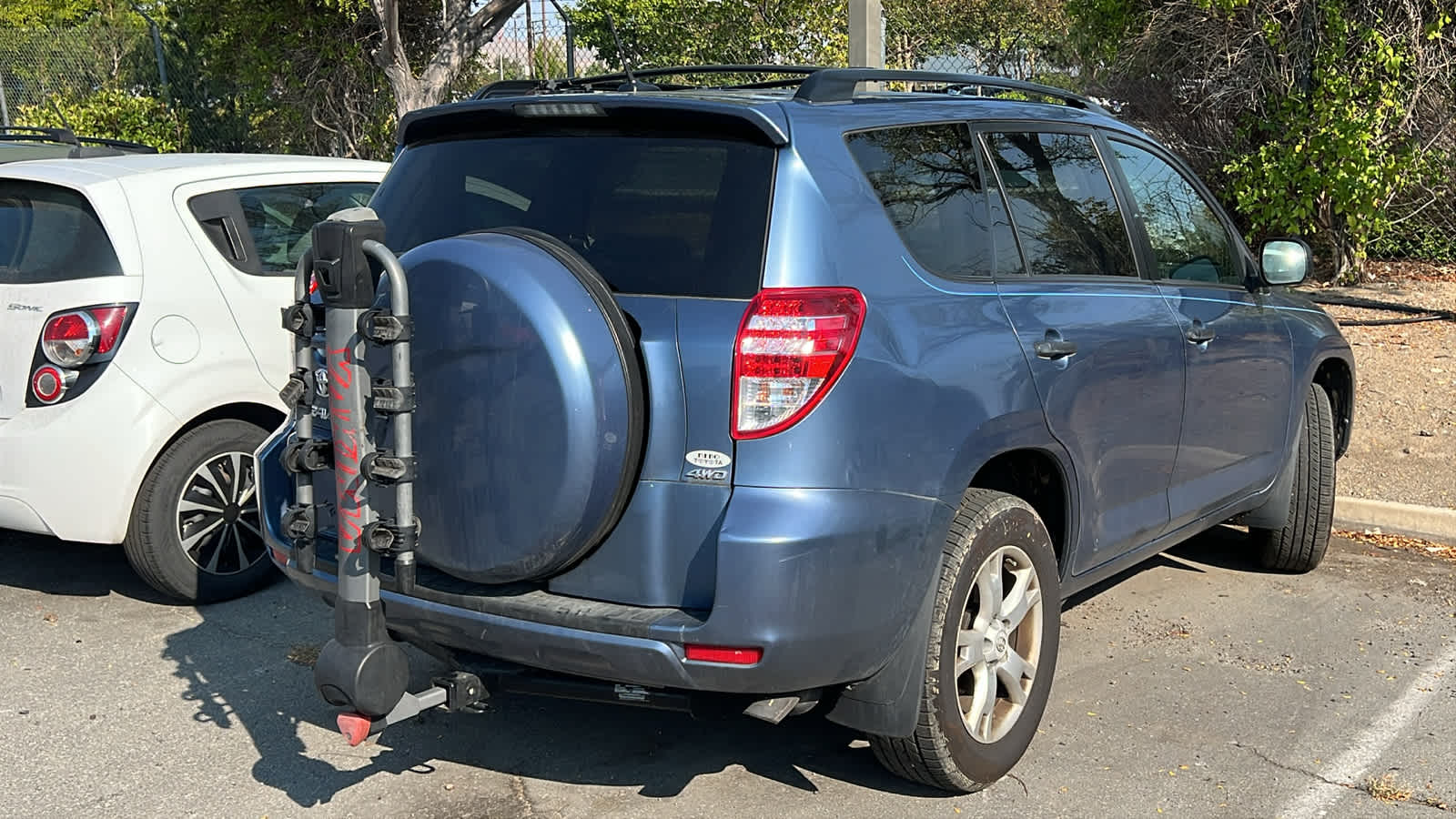 Thumbnail: 2011 Toyota RAV4 - 11