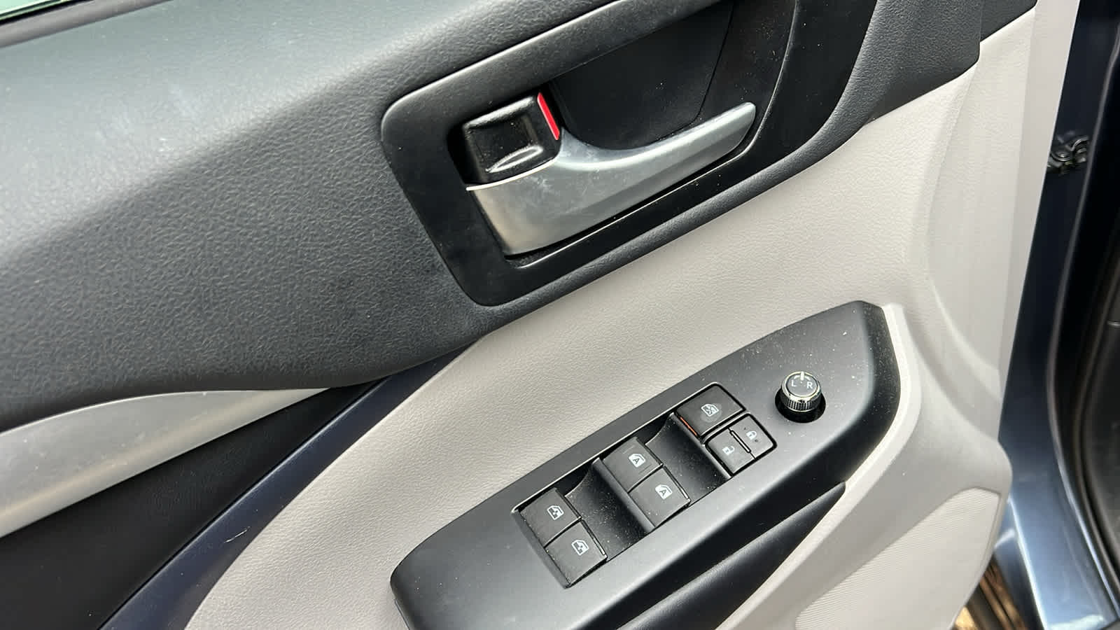 Thumbnail: 2019 Toyota Highlander - 7