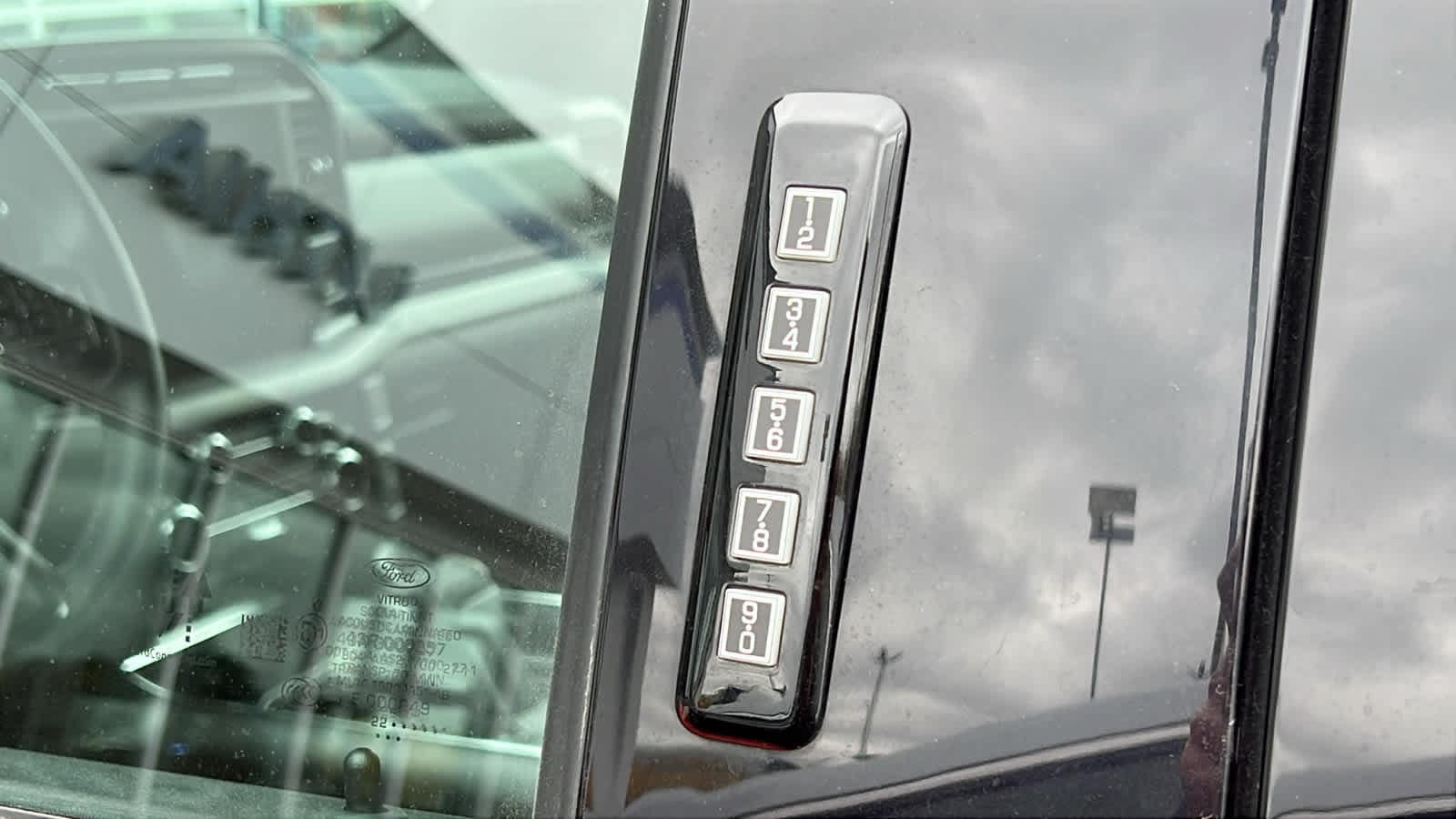Thumbnail: 2022 Ford F-150 - 16